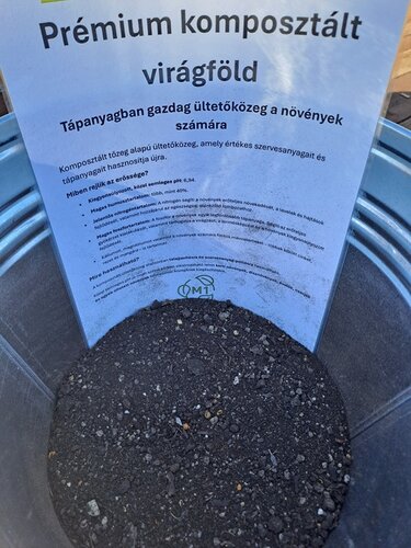 Prémium komposztált virágföld